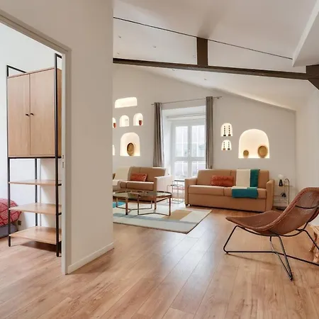 161 - Urban Sublime Luxury Flat In *