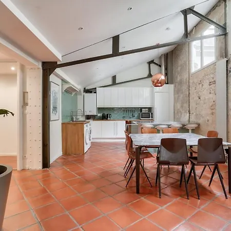 Apartment 161 - Urban Sublime Luxury Flat In
