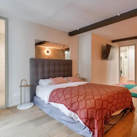 161 - Urban Sublime Luxury Flat In *